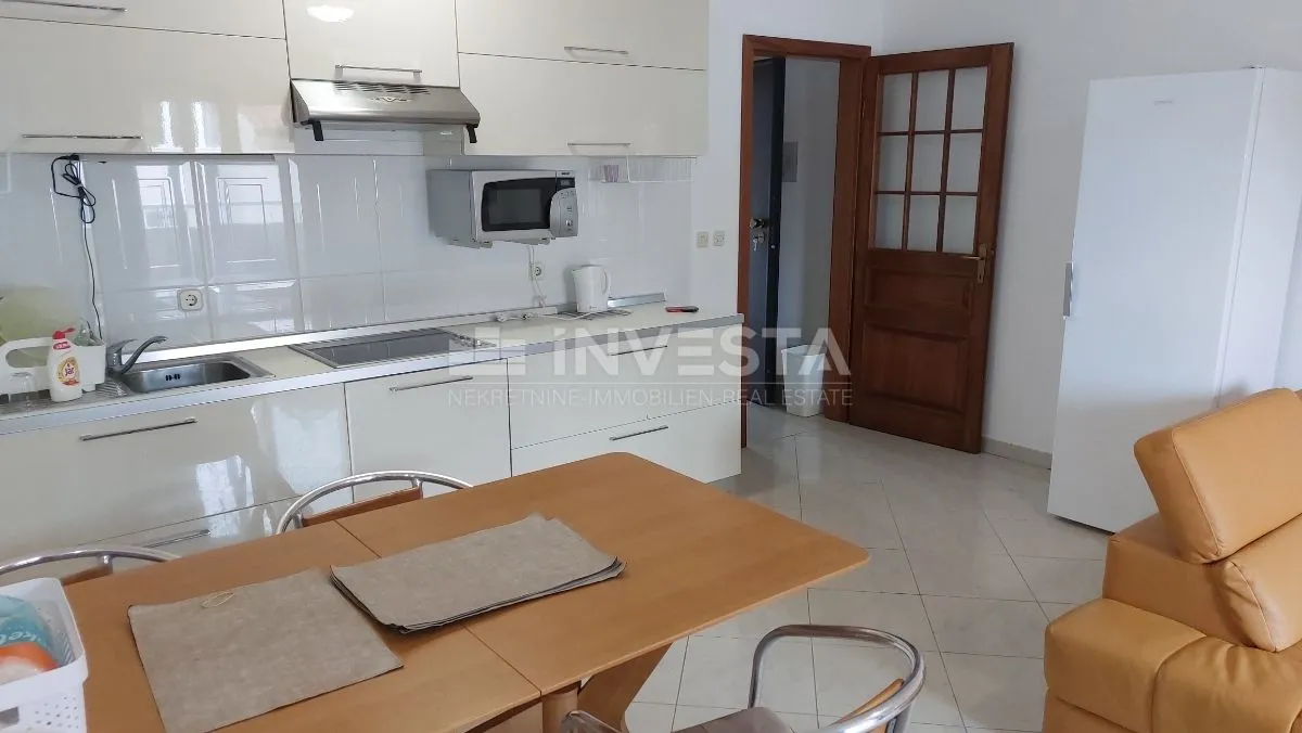 stan u karigadoru od 80 m2 blizu mora - slika 2