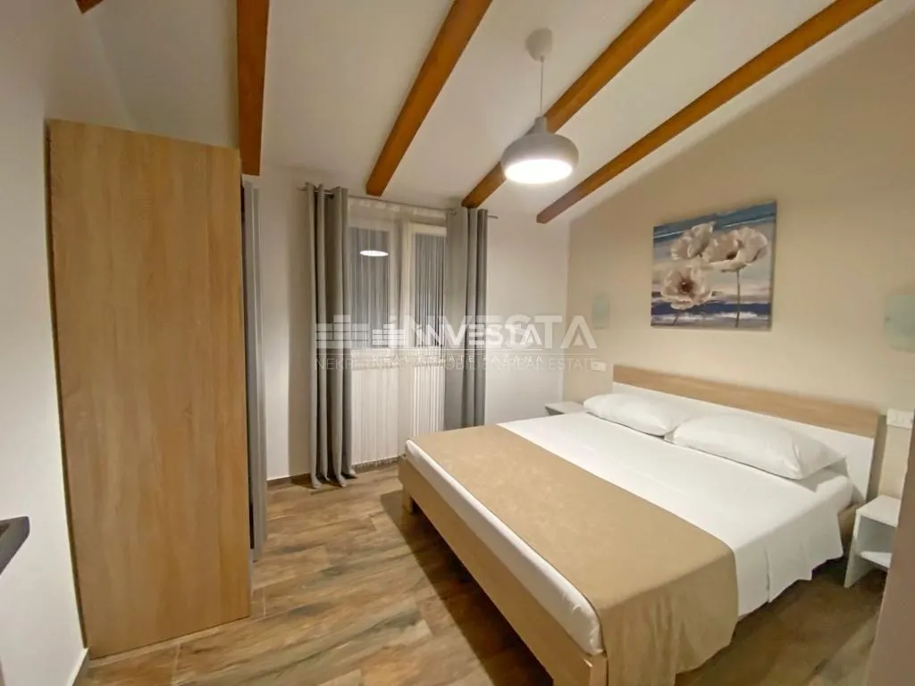 fažana, apartmanska kuća s 5 stambenih jedinica, 600m od plaže - slika 6