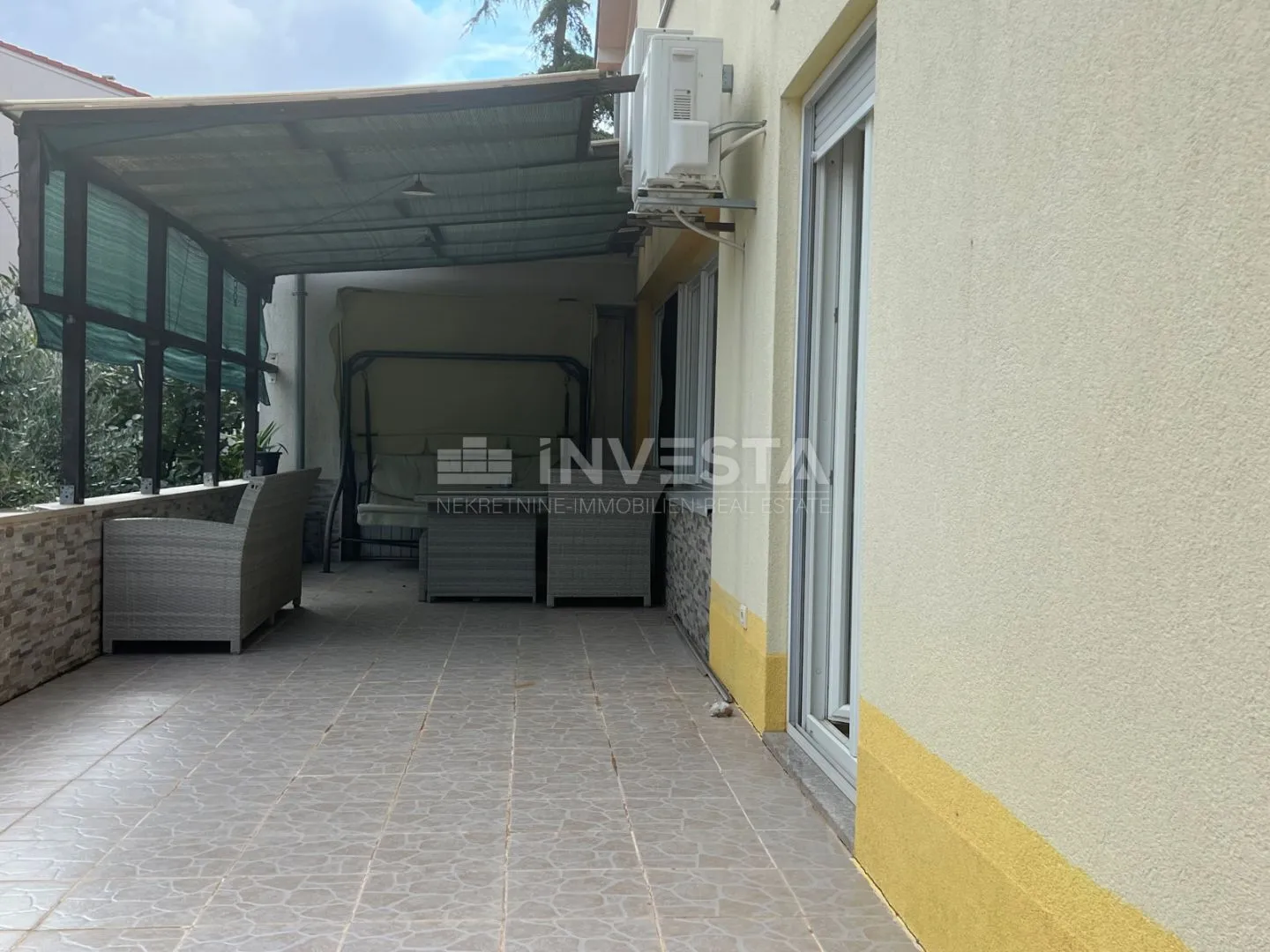 pula, gregovica stan 95m2, prizemlje, natkrivena terasa - slika 18