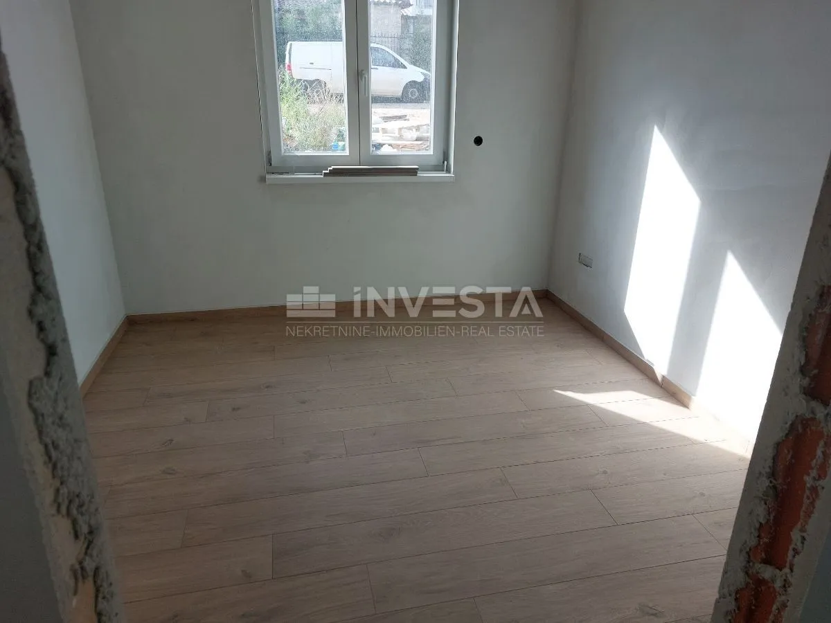 poreč okolica, dvoetažni stan 107,43 m2 1.kat/potkrovlje, novogradnja - slika 8