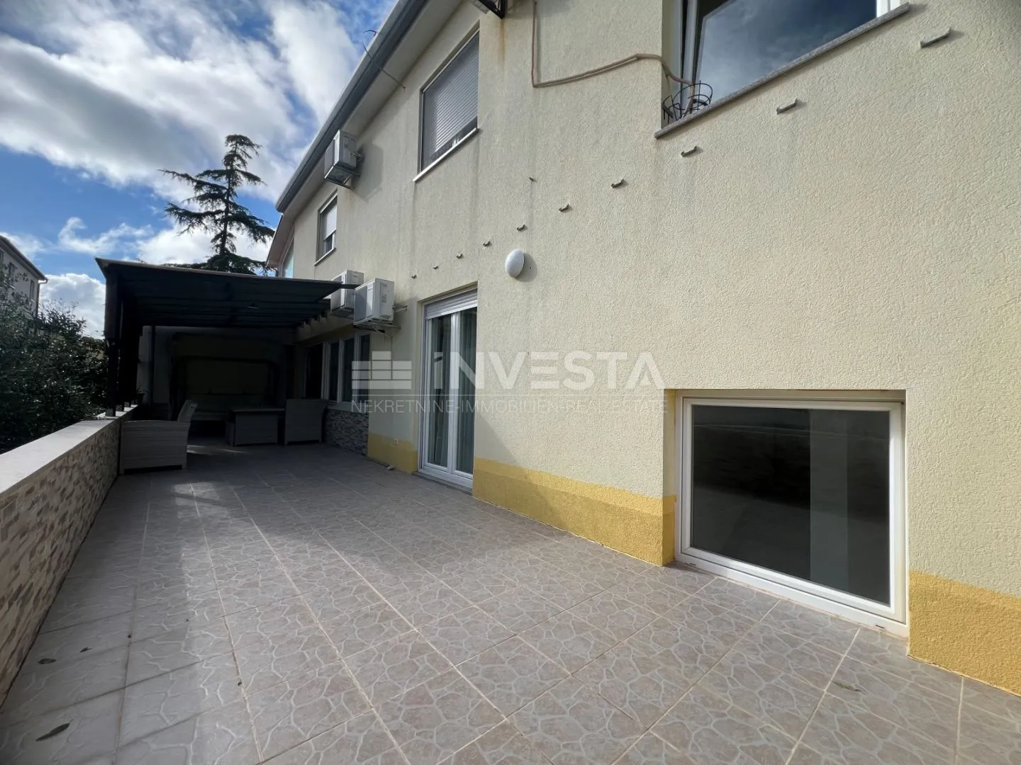 pula, gregovica stan 95m2, prizemlje, natkrivena terasa - slika 16