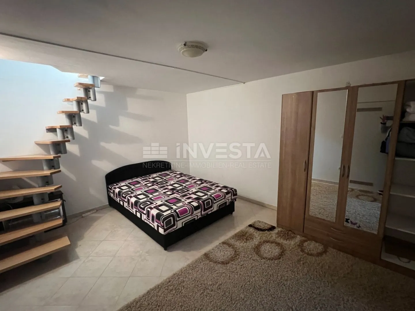 pula, gregovica stan 95m2, prizemlje, natkrivena terasa - slika 13