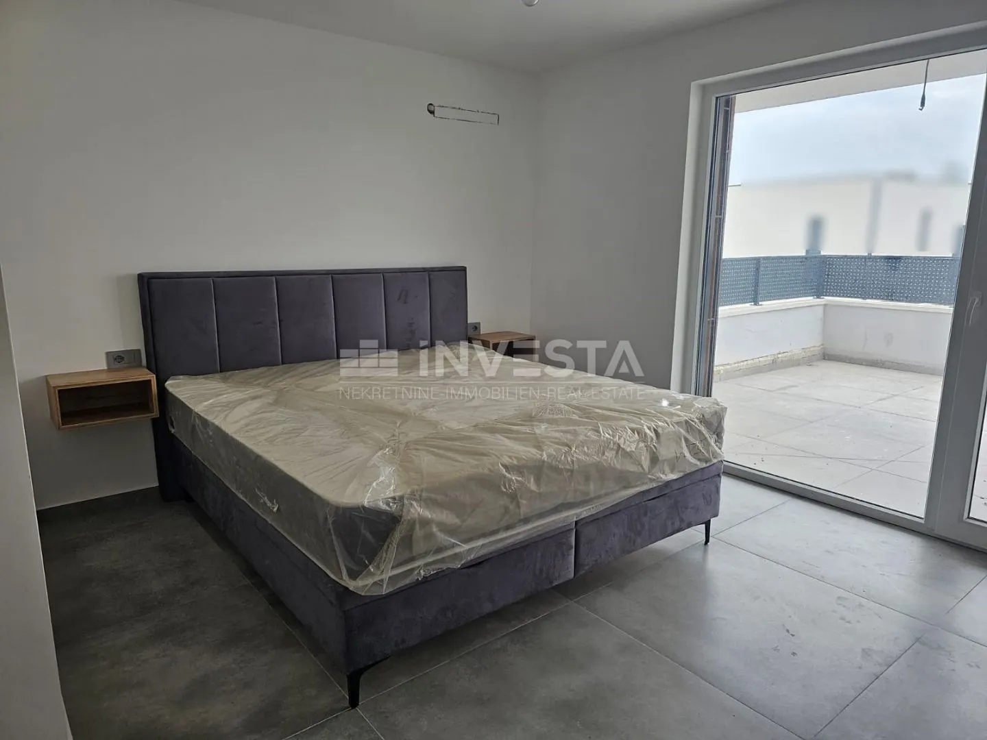 medulin, moderna vila 150 metara od mora - slika 17