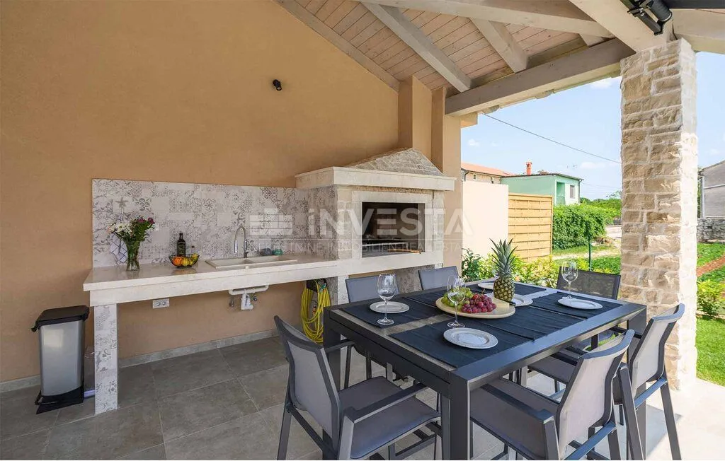 predivna vila u mediteranskom stilu u blizini rovinja - slika 9