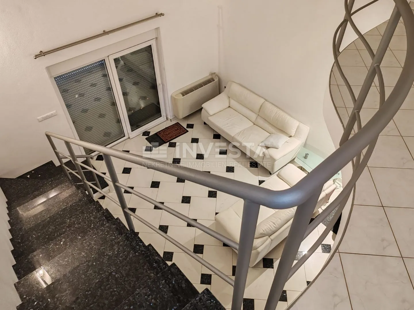 stan u dajli sa pogledom na more - prilika - slika 4