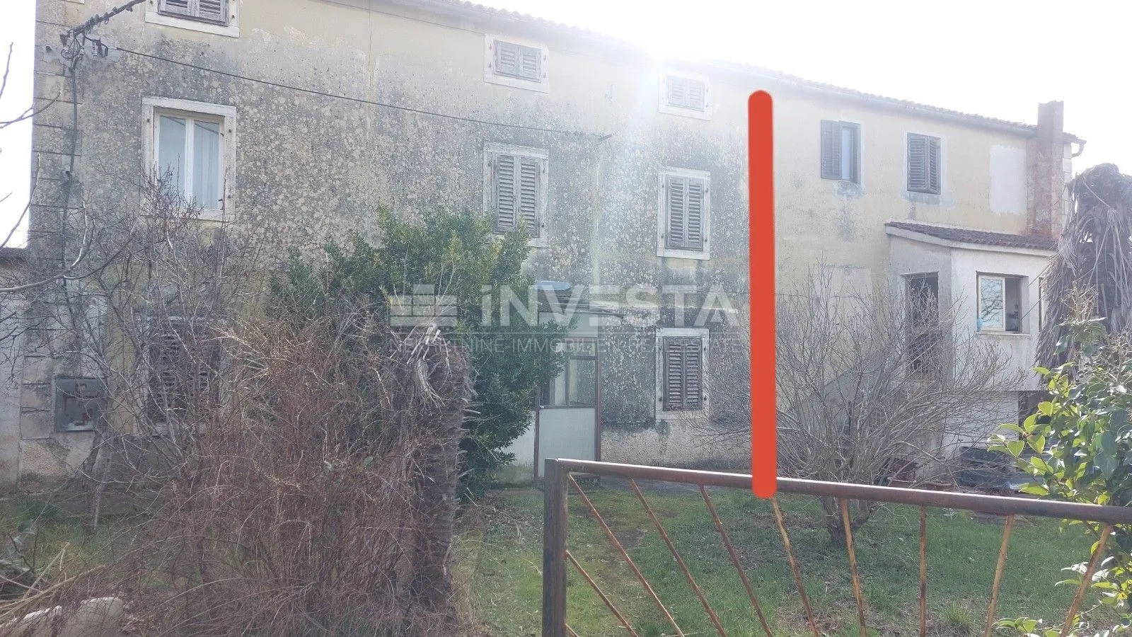 kuća 40 metara od mora - top lokacija - slika 6