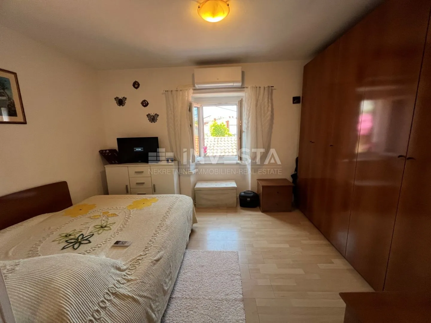 pula, stan u manjoj zgradi na prvome katu blizu arene - slika 4