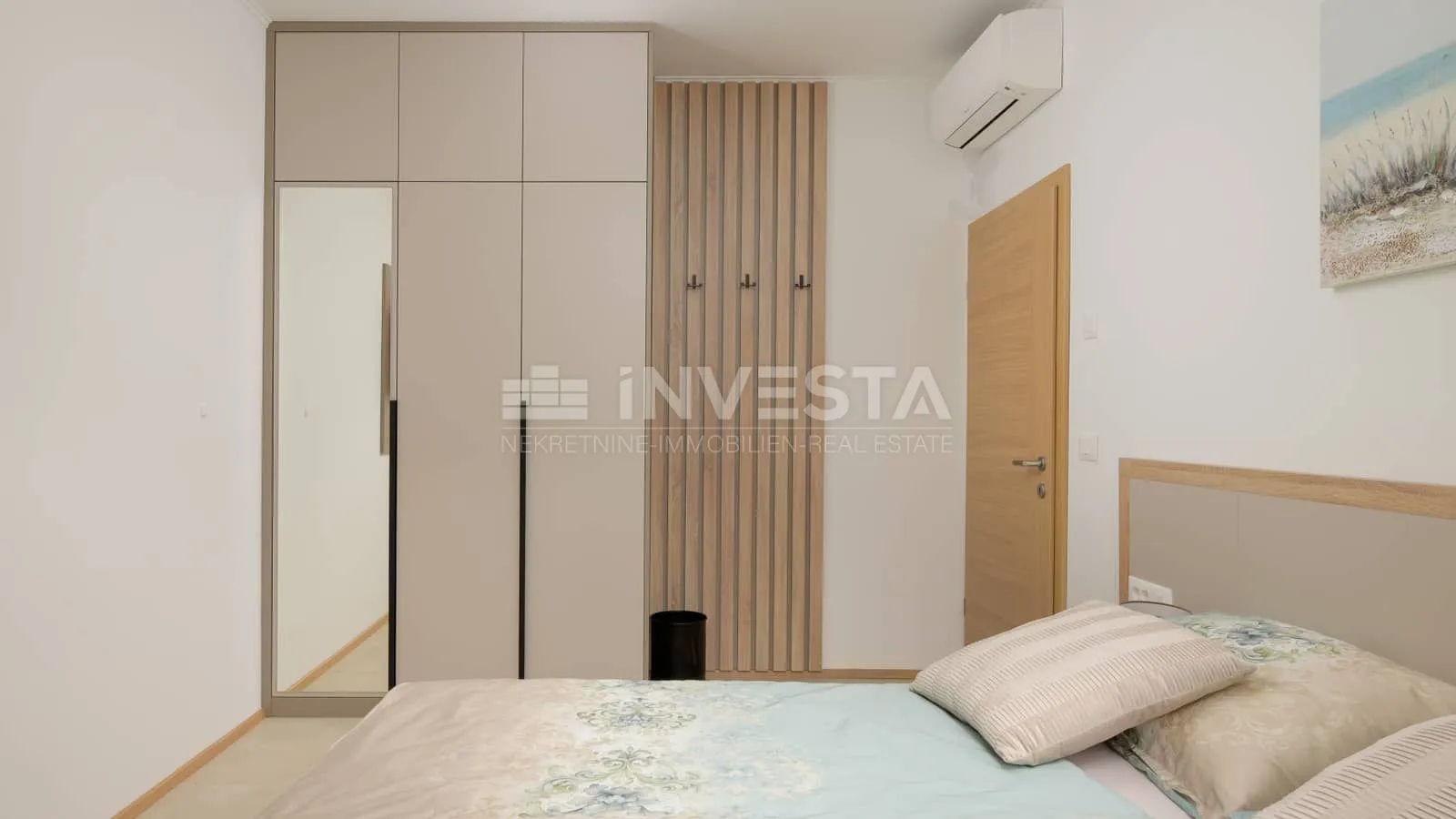 moderna vila s bazenom i privatnošću – blizu rovinja - slika 41