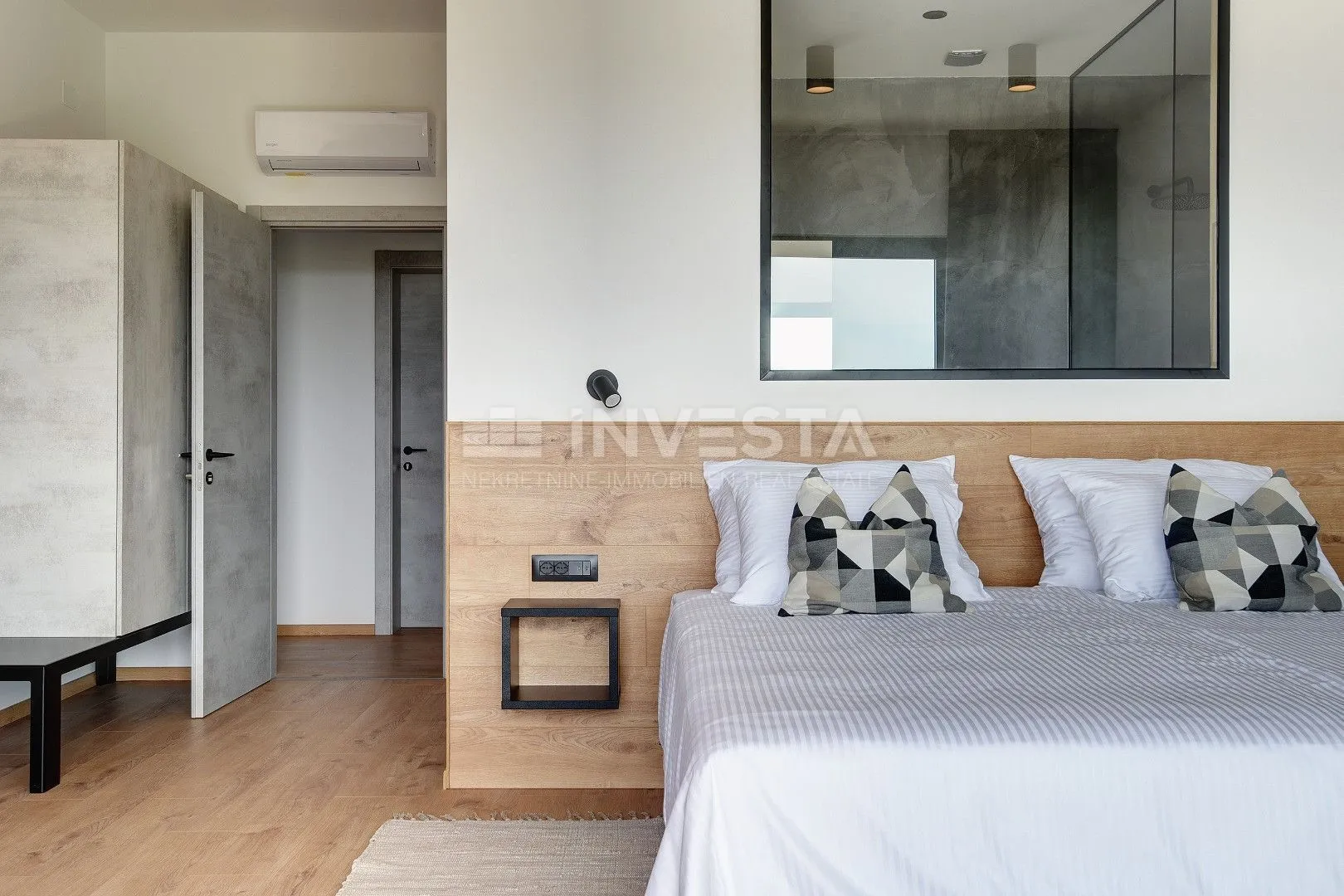 pula, luksuzna vila 420m2 s pogledom na more - slika 11