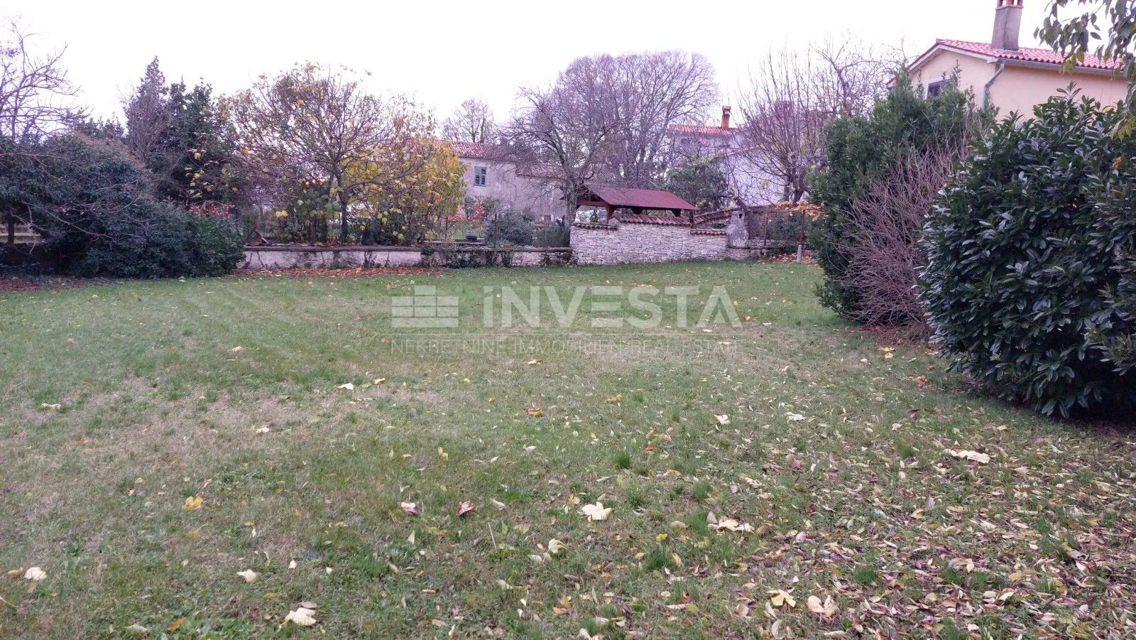 labin okolica, autohtona samostojeća istarska kuća - slika 16