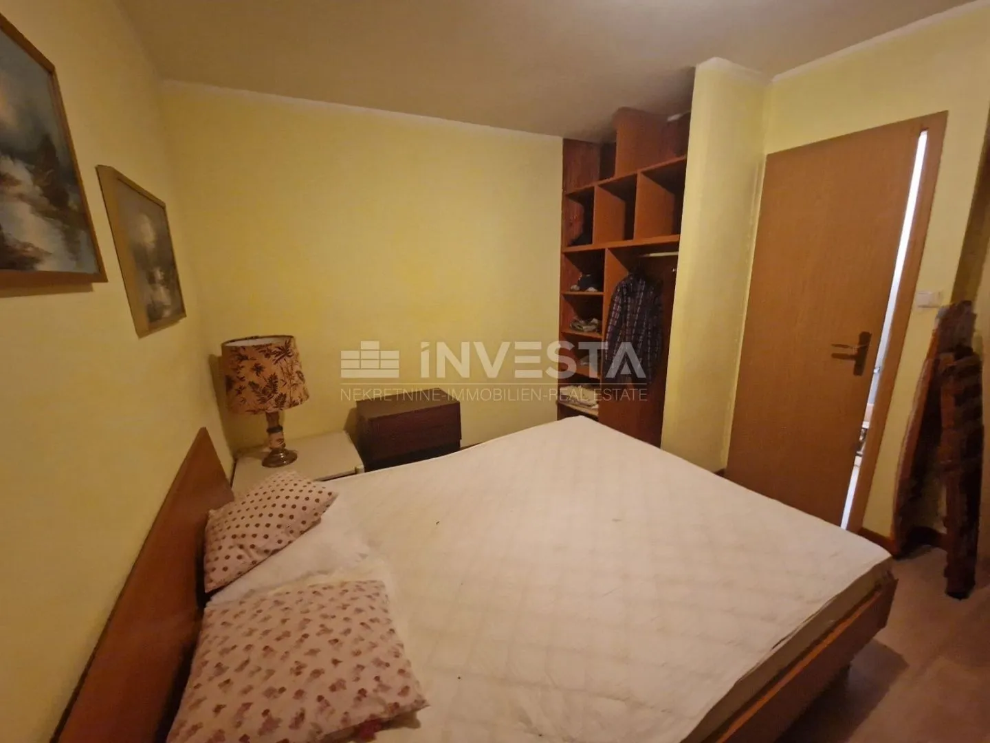pula, centar, dvije stambene jedinice s vrtom na odličnoj lokaciji - slika 10