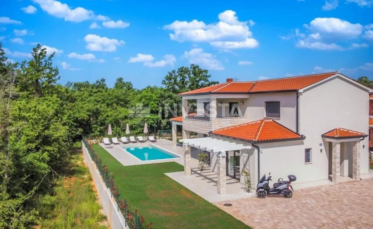 poreč, moderno uređena vila na top lokaciji - slika 4