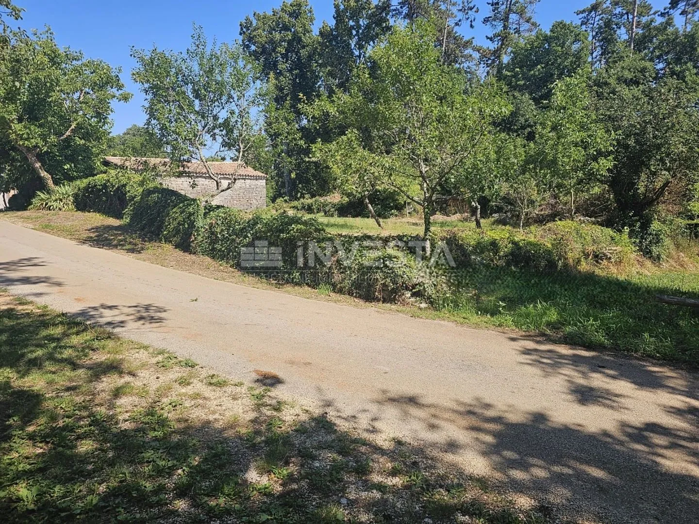 pazin, kombinirano građ./poljopr. zemljište 36.582 m² - slika 15