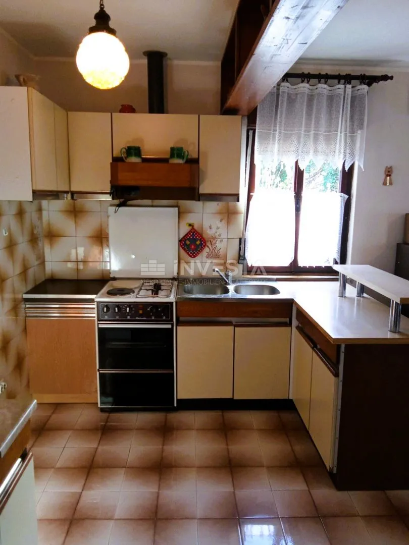 pazin, kuća u prirodi s građevinskim zemljištem - slika 10