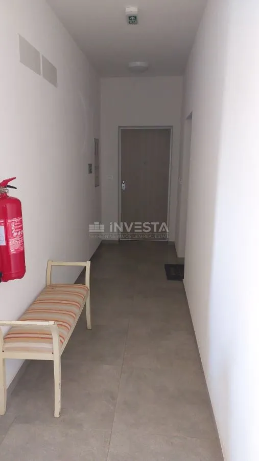 predivan stan u centru umaga 150 m od mora - slika 30