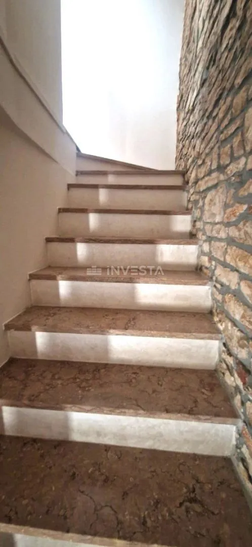 šišan, renovirana kuća na tri etaže - slika 15
