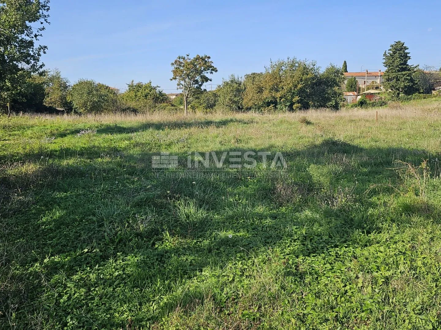 vodnjan okolica, građevinsko zemljište 305m2 s građevinskom dozvolom kuće 170m2 - slika 5