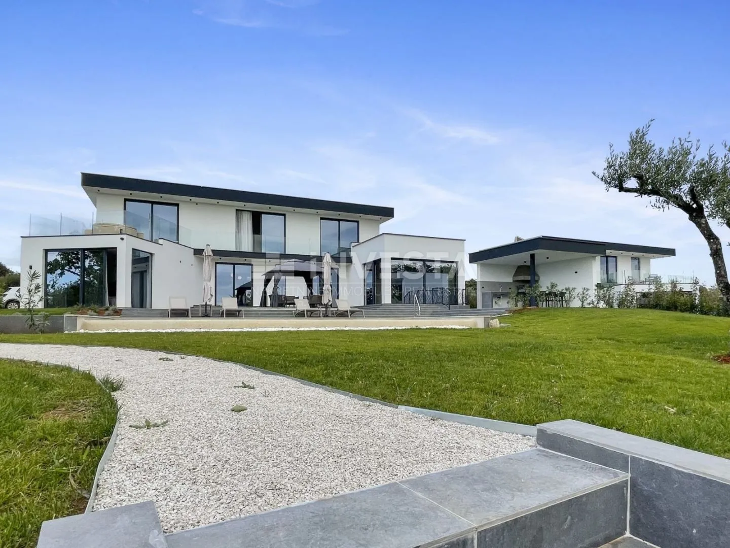 poreč okolica, moderna vila 306m2, pogled more - slika 8