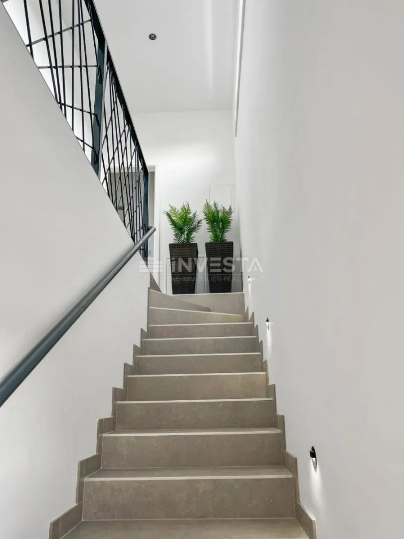 poreč okolica, moderna vila 306m2, pogled more - slika 33