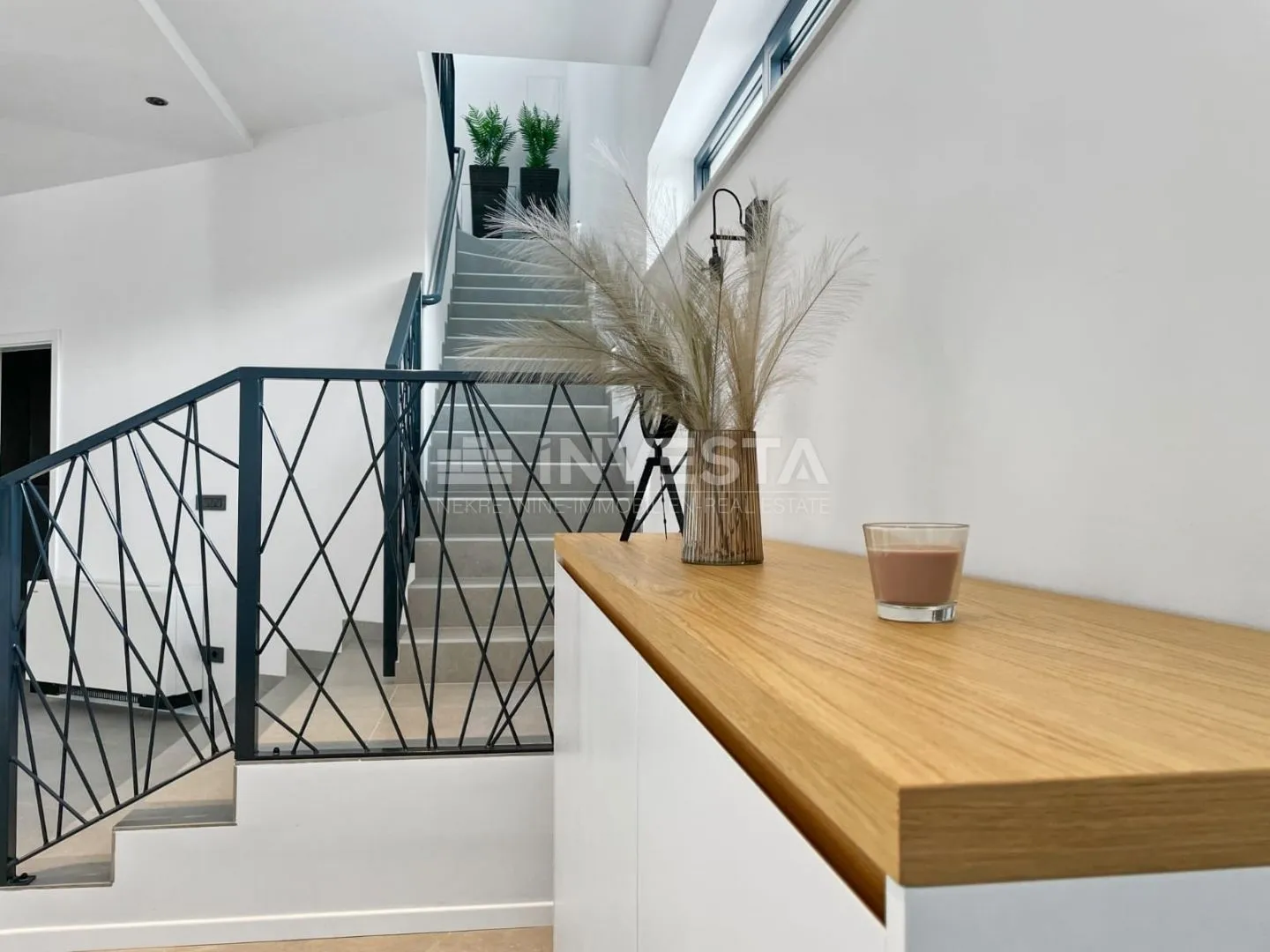 poreč okolica, moderna vila 306m2, pogled more - slika 31