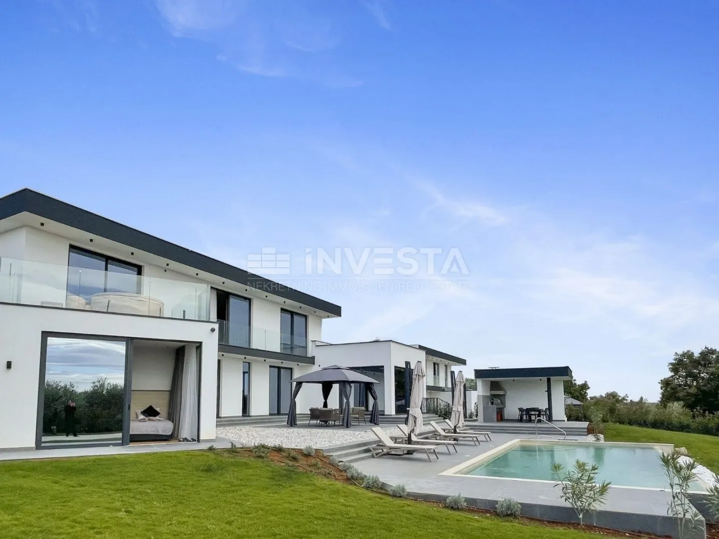 poreč okolica, moderna vila 306m2, pogled more - slika 11
