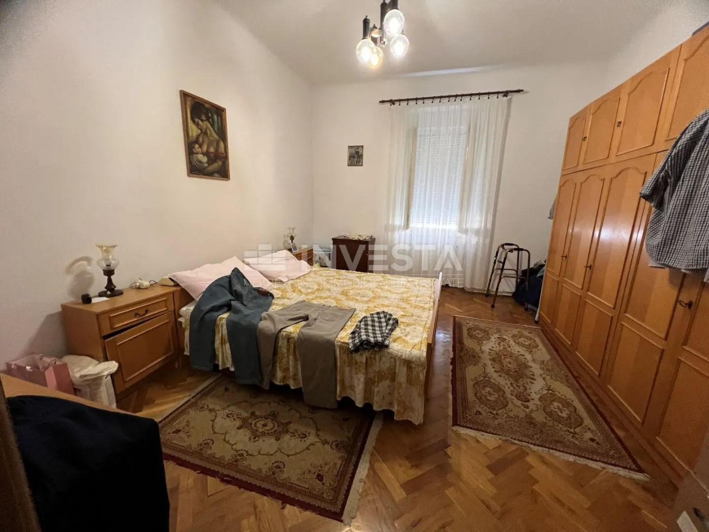 pula centar, prostrani stan 87m2, velika terasa, 3 spavaće - slika 10