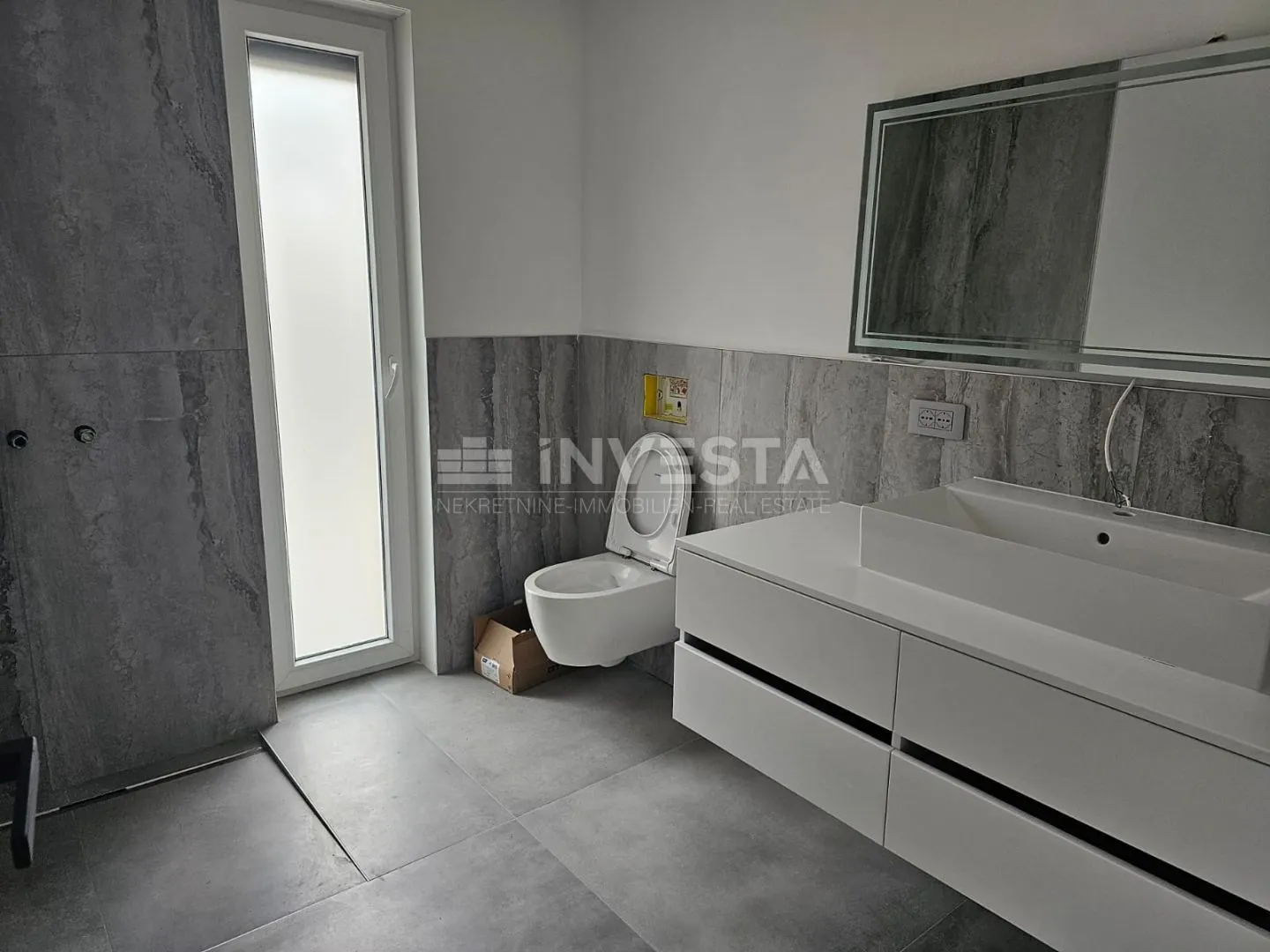 medulin, moderna vila 150 metara od mora - slika 15