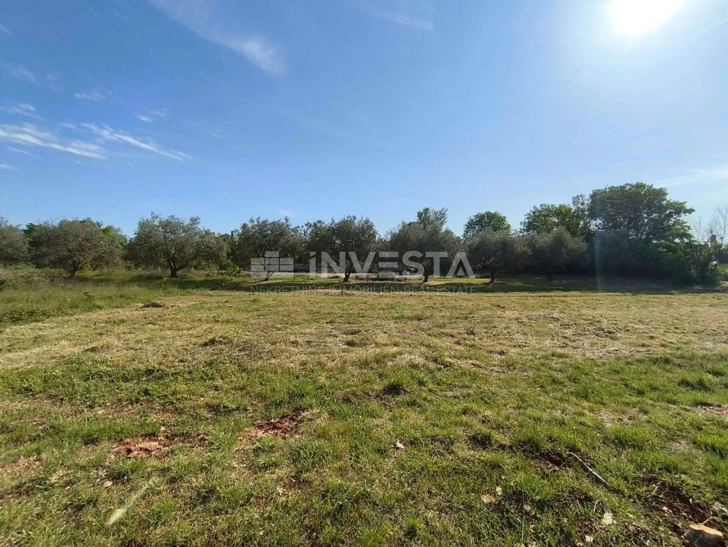 Vodnjan, Građevinsko zemljište 700m²