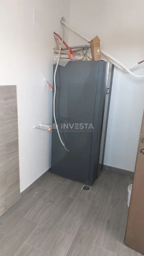 moderna vila u taru - slika 35