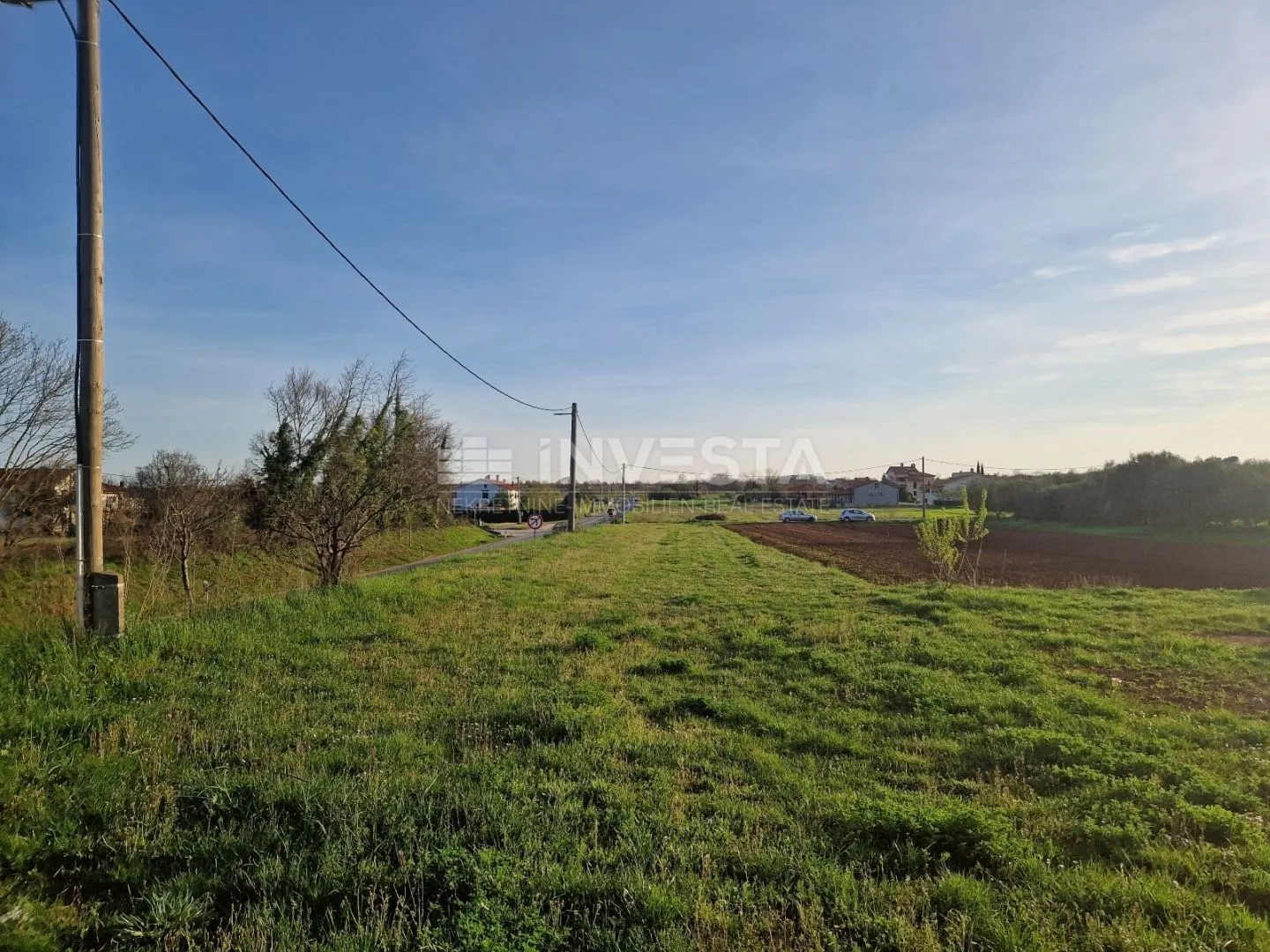marčana, prostrano građevinsko zemljište od 1245 m2 - slika 2