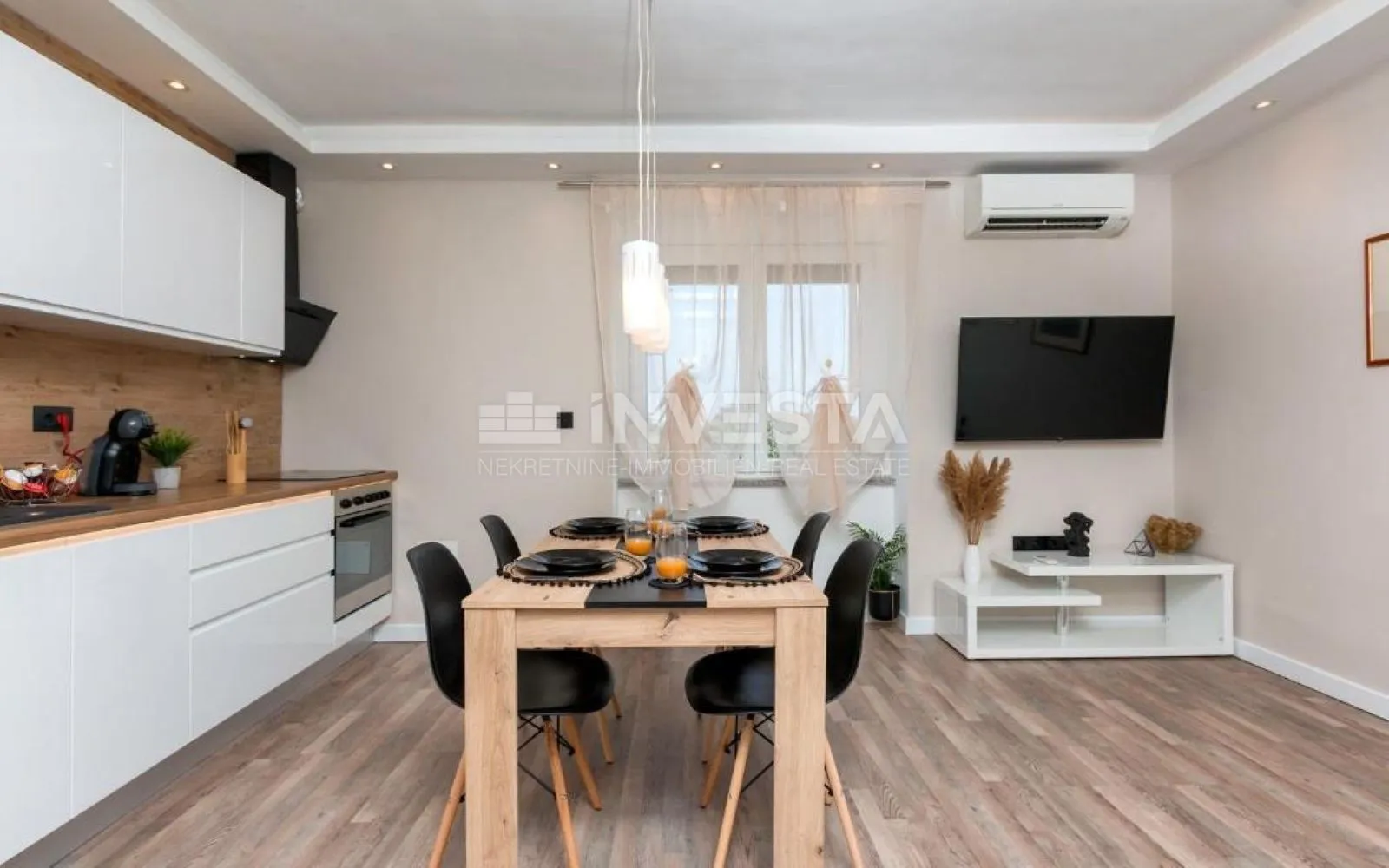 renovirani stan, širi centar, prizemlje 41m2 - slika 2