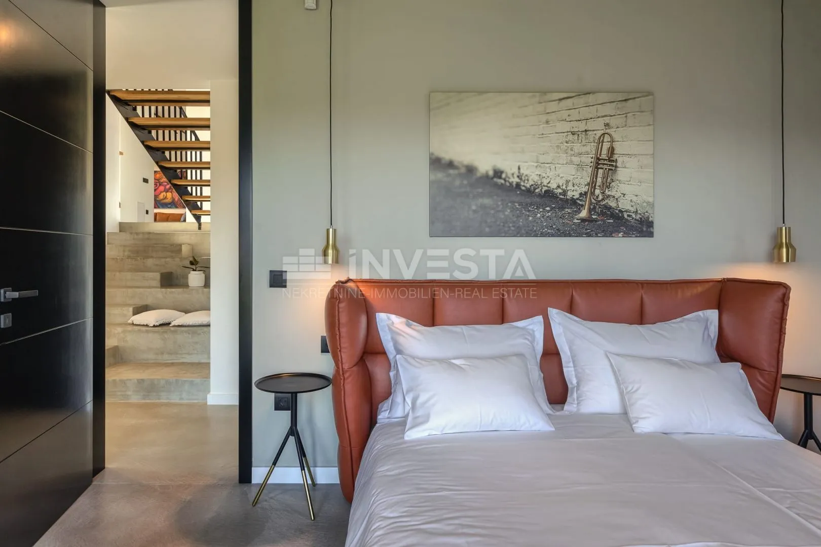 moderna vila s prostranom okućnicom - slika 23
