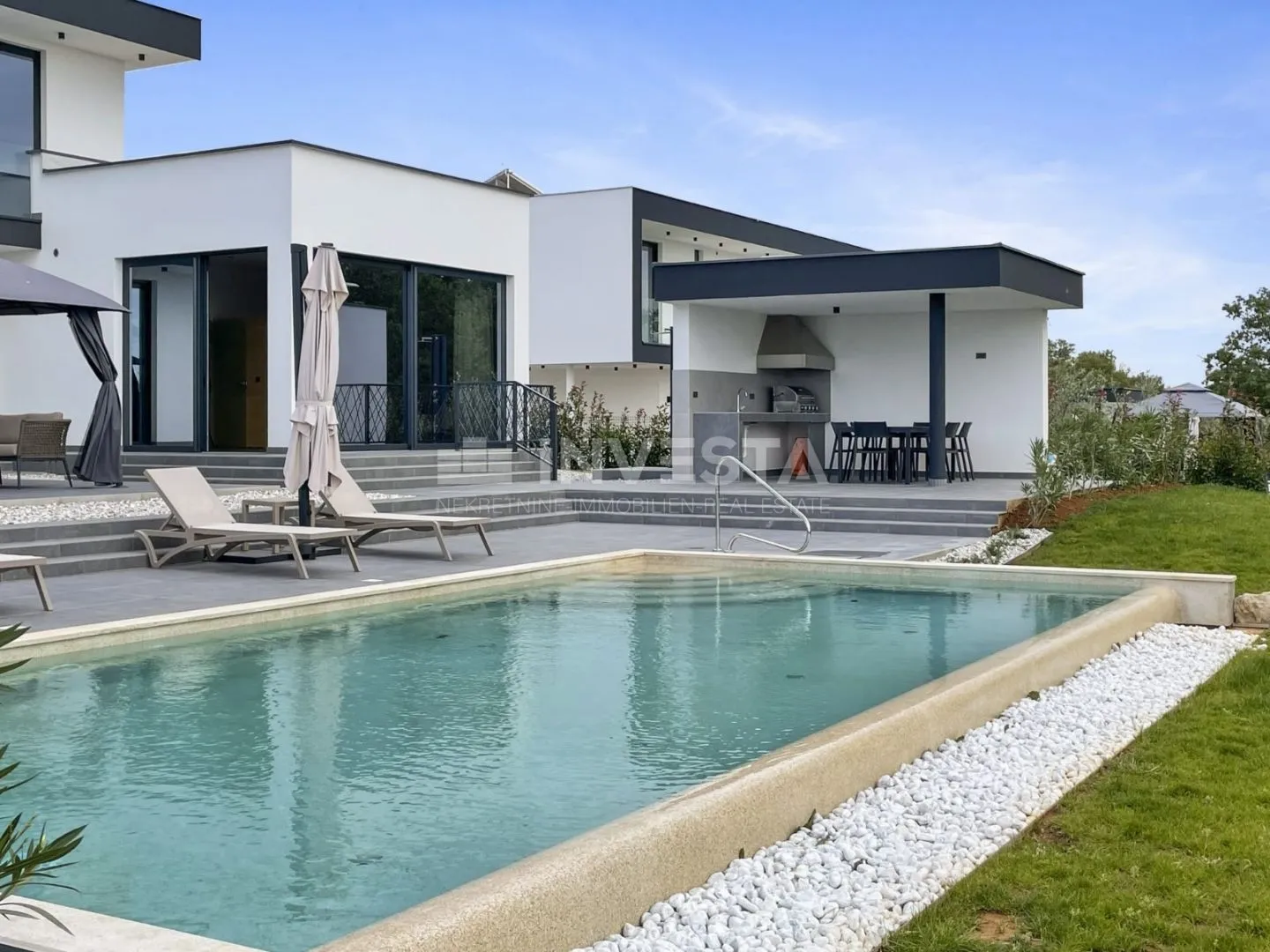 poreč okolica, moderna vila 306m2, pogled more - slika 9