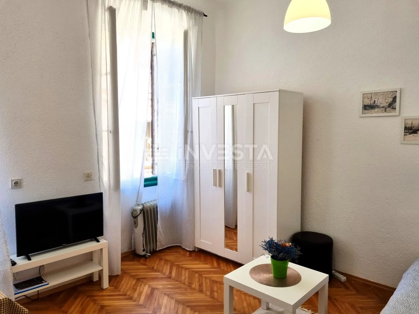 pula, strogi centar, kuća s 3 stana + poslovni prostor, pogled more - slika 12