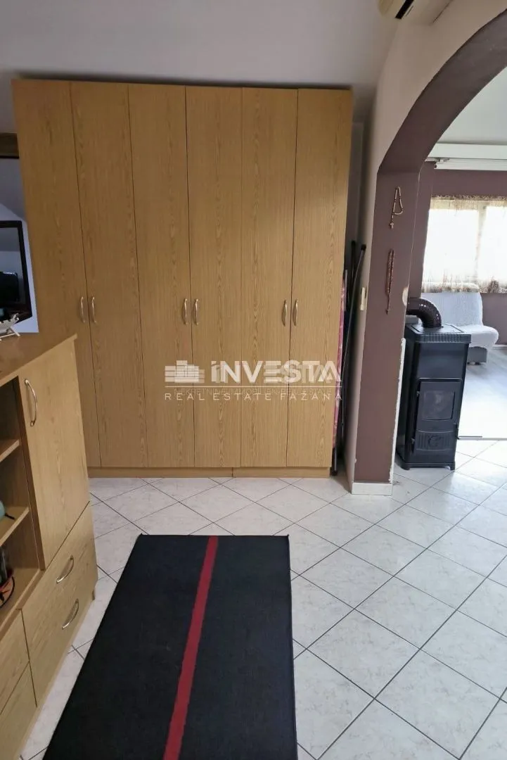 poreč, dvosoban stan s pogledom na more, 60 m2 - slika 7