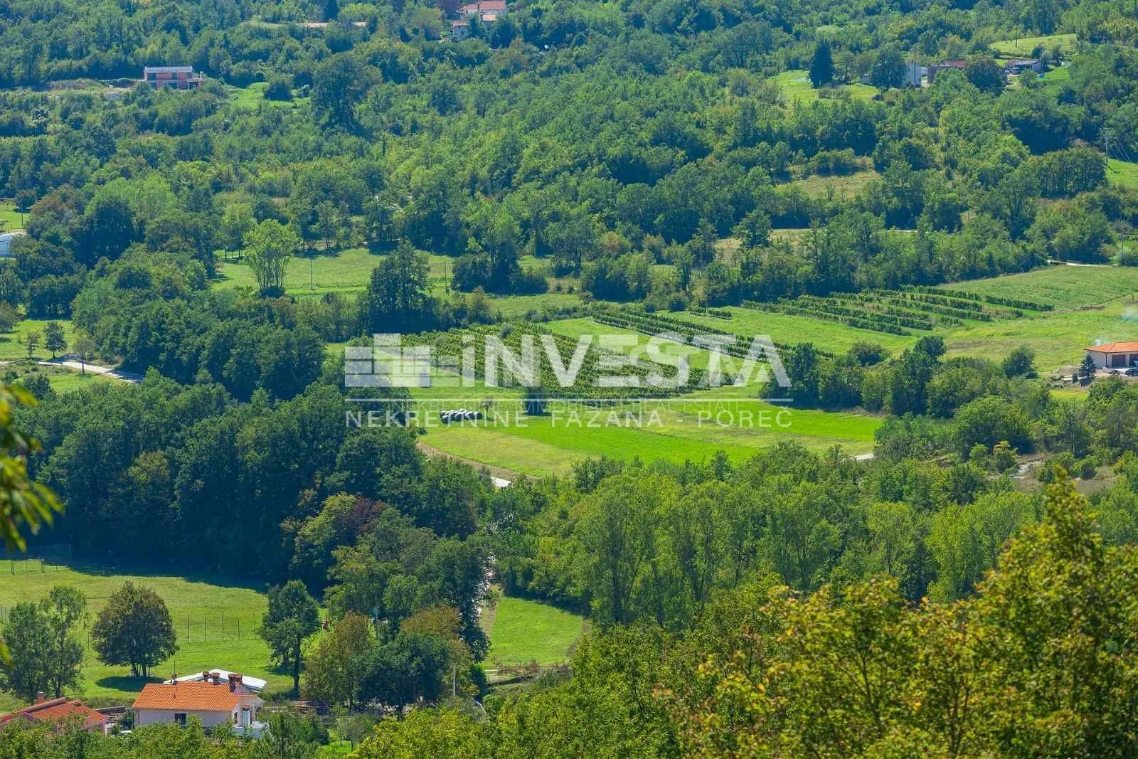 gračišće okolica, samostojeća kuća sa okućnicom i bajkovitim pogledom! - slika 10