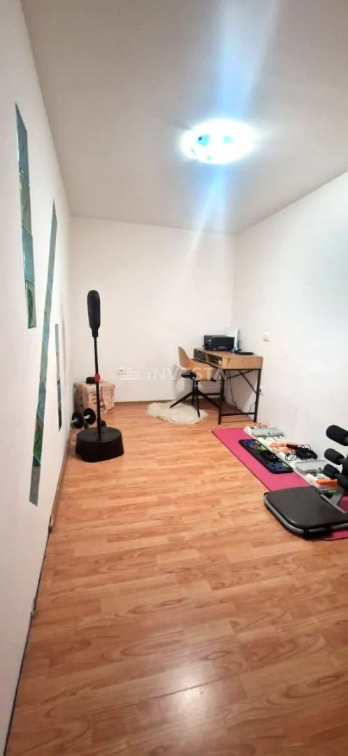 šišan, renovirana kuća na tri etaže - slika 12