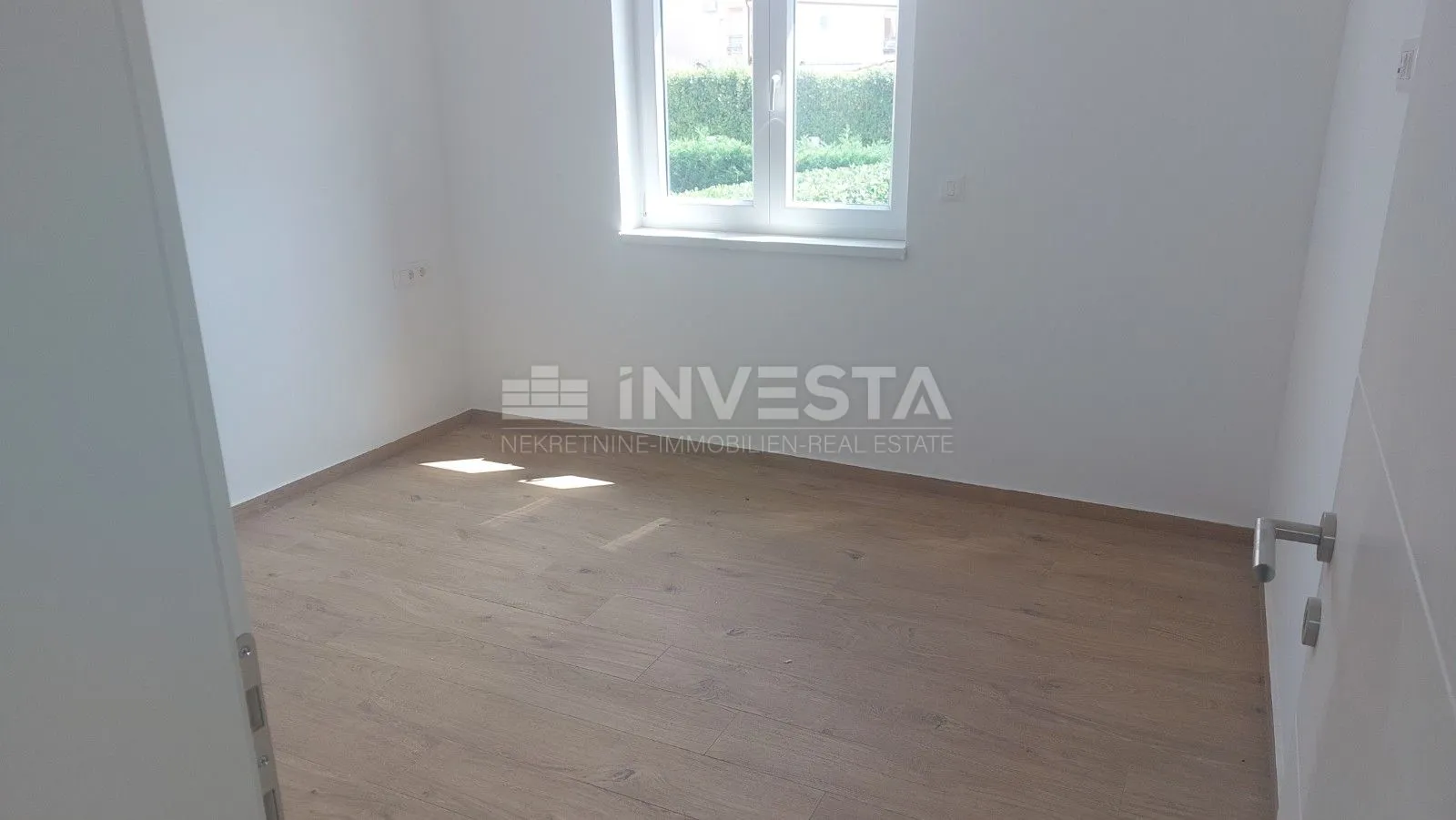 poreč okolica, stan 56 m2 na 1.katu, novogradnja - slika 14
