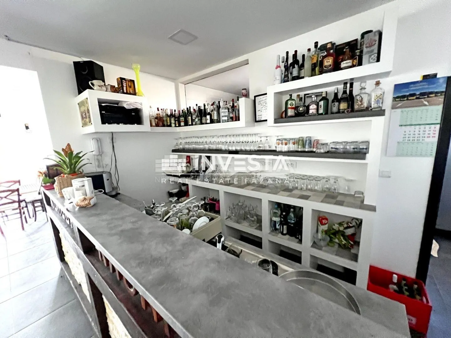 vodnjan okolica, moderna kuća s konobom, 240 m2 - slika 10