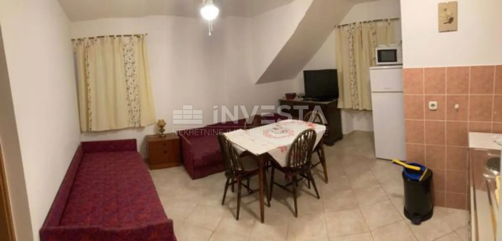 apartmanska kuća u vrsaru - slika 8