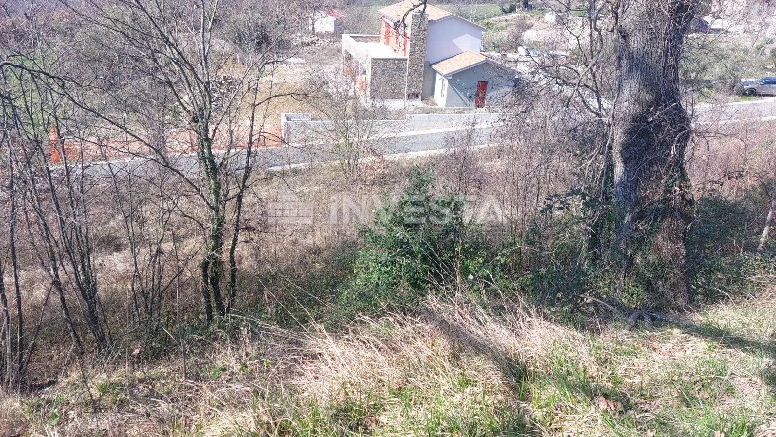 građevinsko zemljište sa pogledom na jezero - slika 2