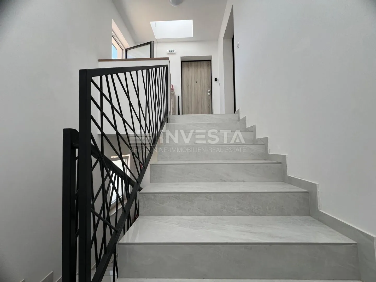 medulin, luksuzan stan 62m2, 2.kat, novogradnja, parking - slika 16