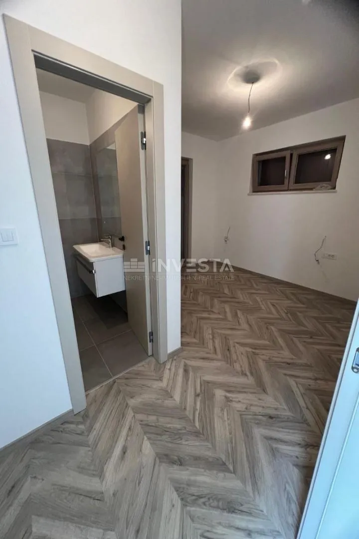 istra marčana, novoizgrađena moderna vila s bazenom - slika 22