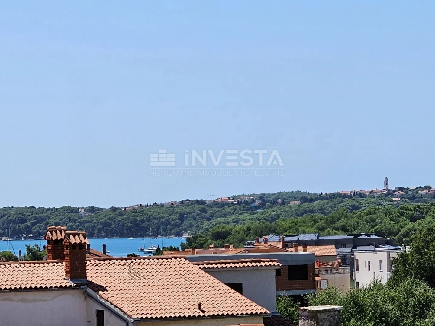 medulin centar, prostrana kvalitetna apartmanska kuća, blizu mora - slika 32