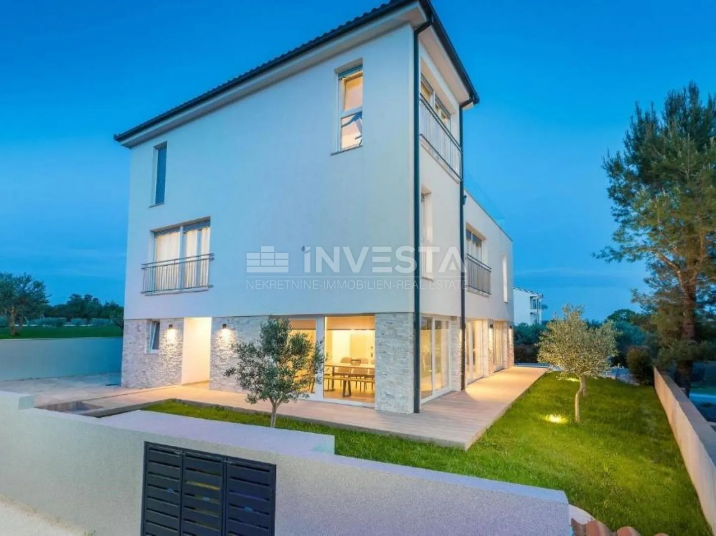 fažana - moderna villa 360m2, pogled more i brijuni - slika 32