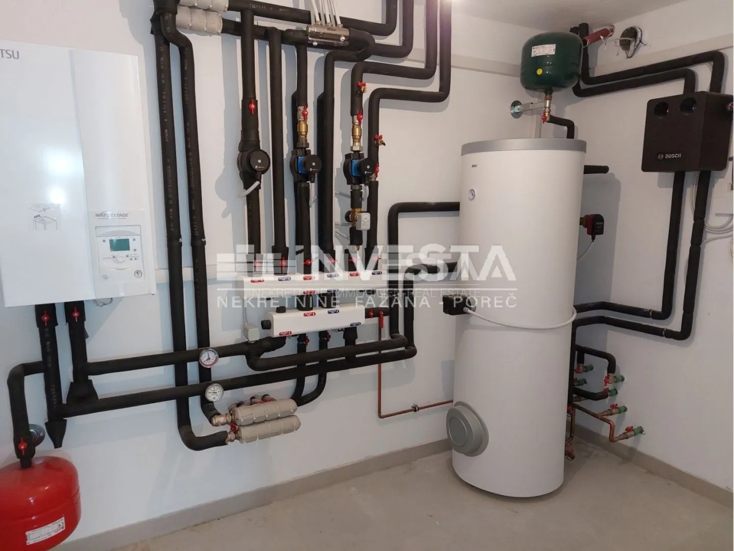 poreč okolica, moderno uređena vila dvojnica s bazenom, novogradnja - slika 34