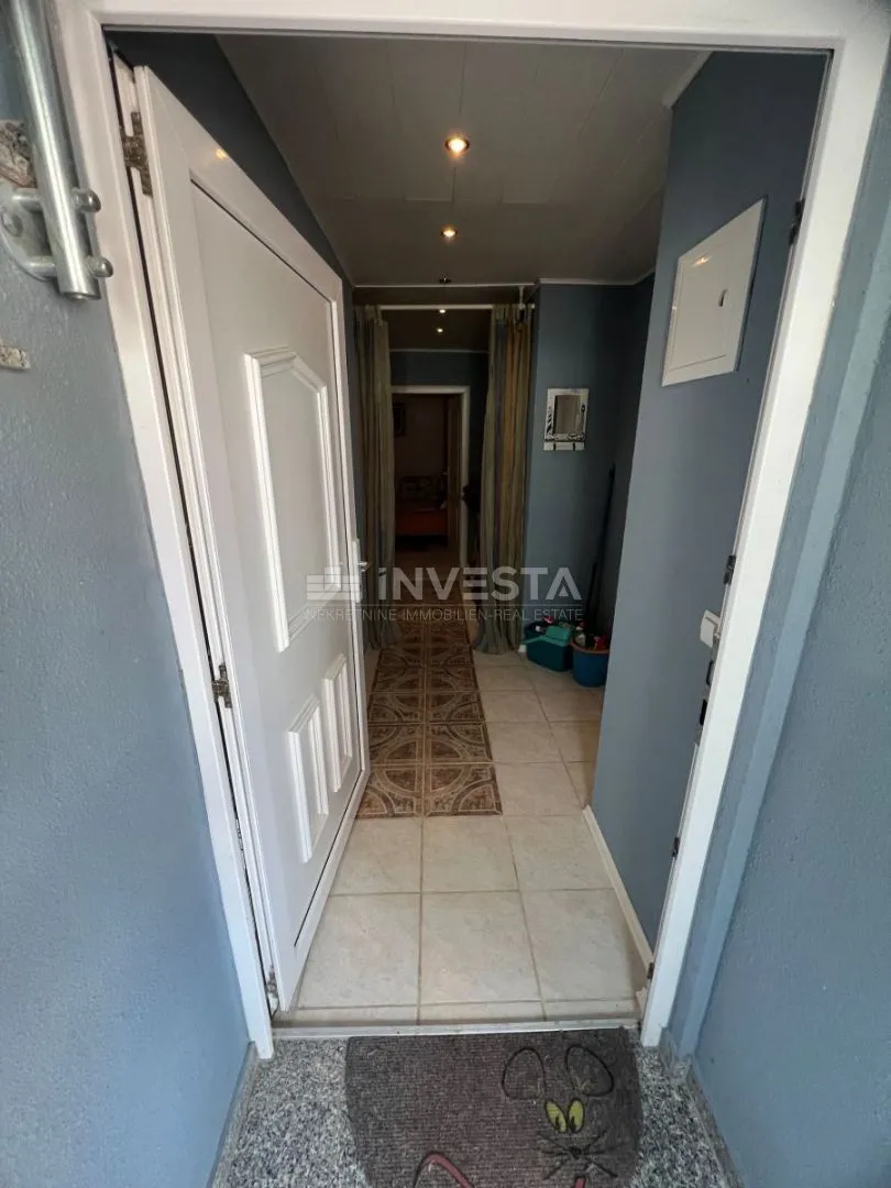 medulin, kuća s 7 apartmana na samo 100 m od mora - slika 5