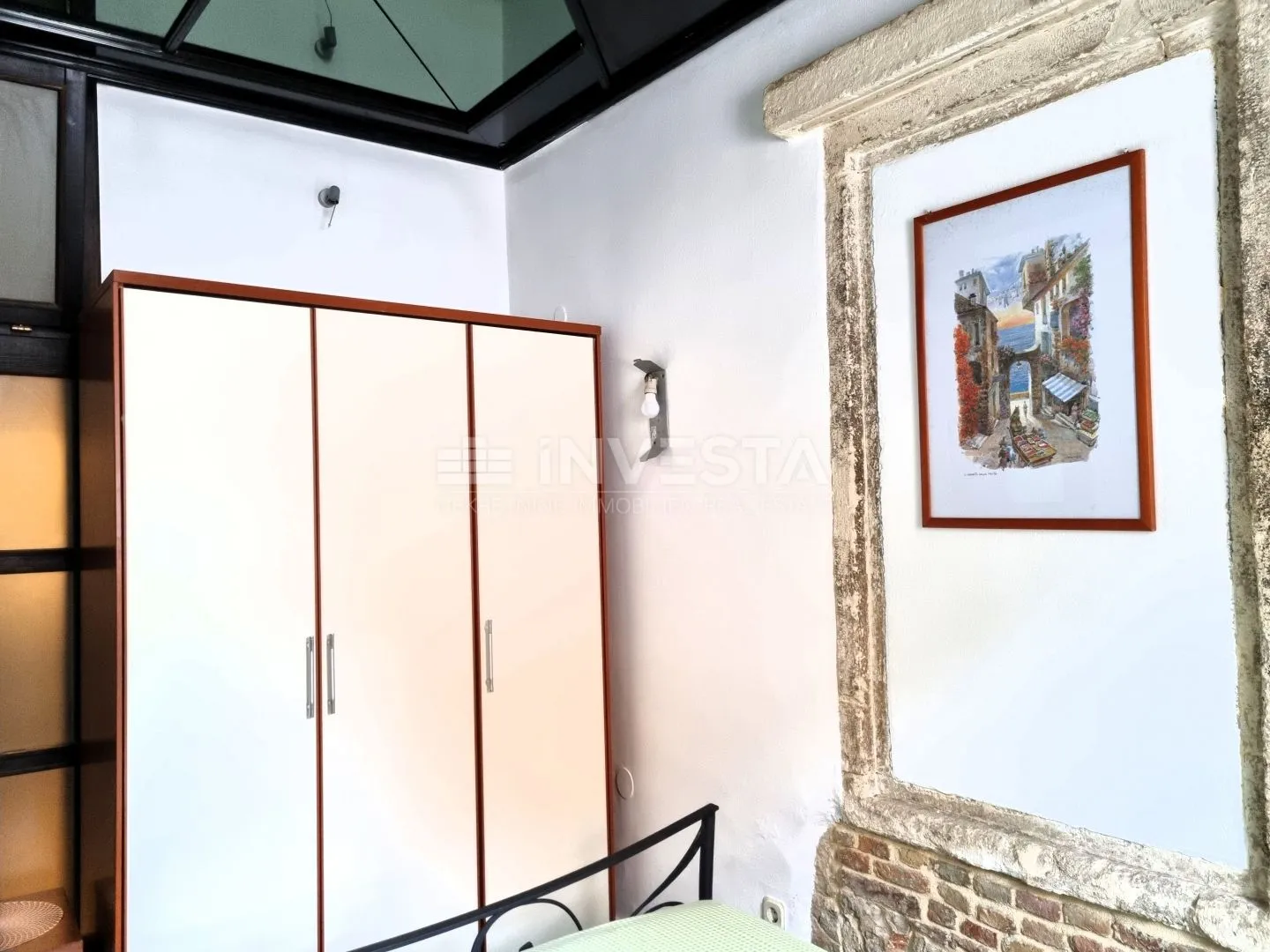pula, strogi centar, kuća s 3 stana + poslovni prostor, pogled more - slika 4