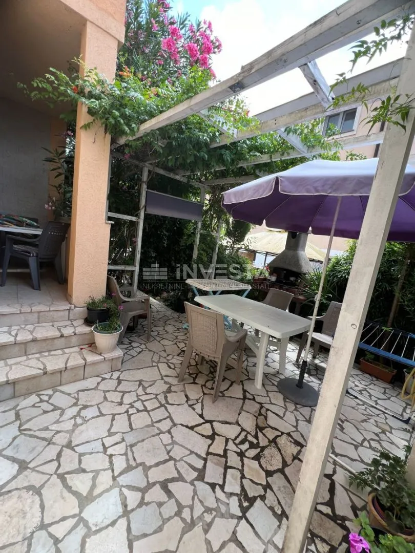 medulin, kuća s 7 apartmana na samo 100 m od mora - slika 10