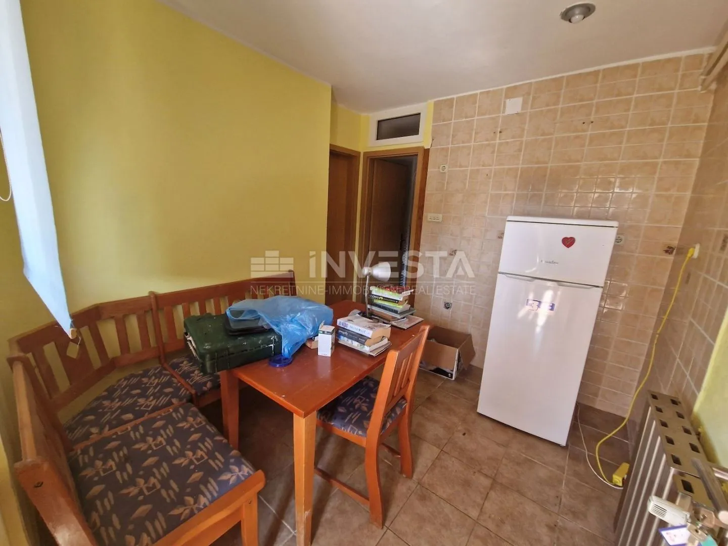 pula, centar, dvije stambene jedinice s vrtom na odličnoj lokaciji - slika 7